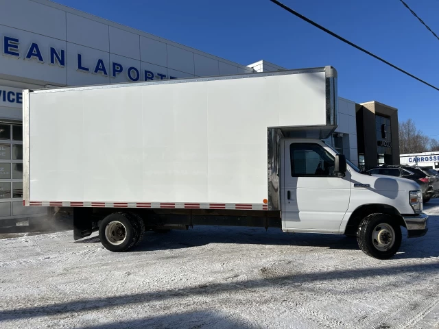 Ford Série E tronqué E-450 DRW WB 2019