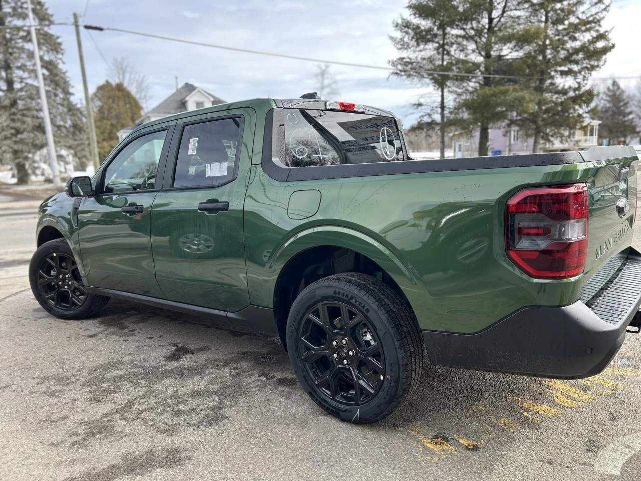 2025 Ford Maverick XLT Main Image