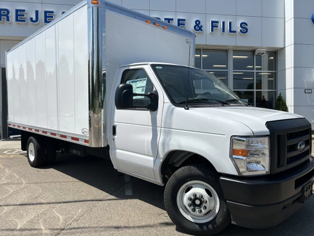 Ford Série E tronqué E-350 WB 2024