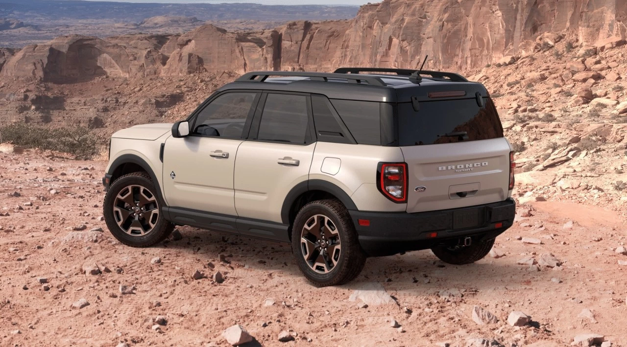 2024 Ford Bronco Sport Outer Banks Image principale