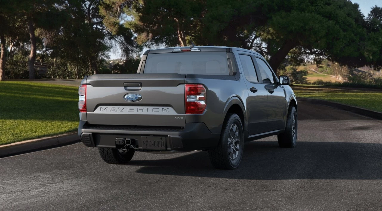 2024 Ford Maverick XLT Main Image