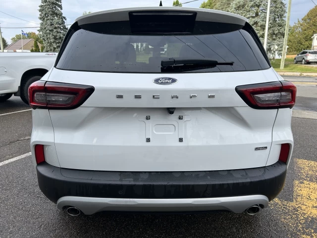 Ford Escape PHEV 2023