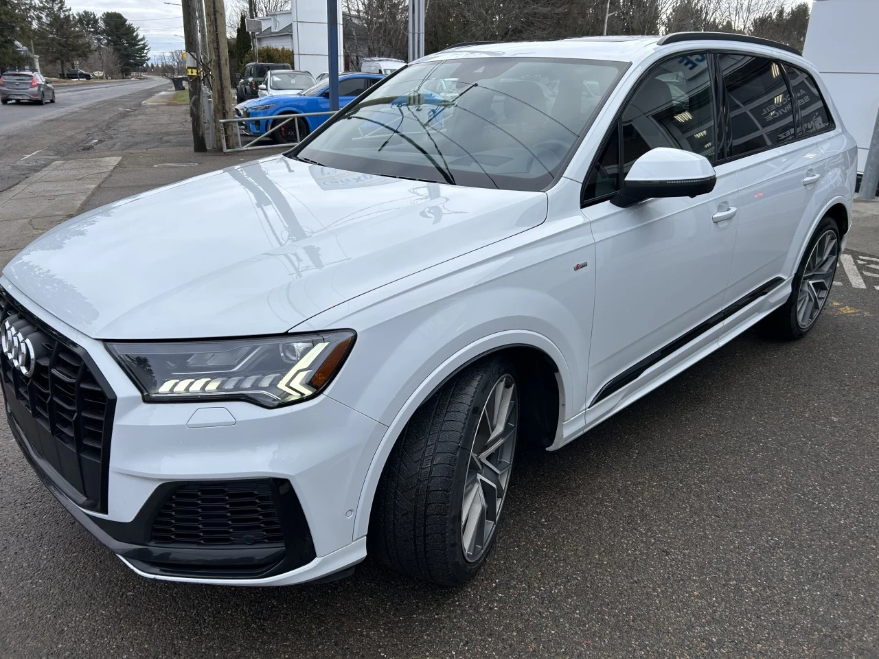 2020 Audi Q7 Technik AWD Main Image