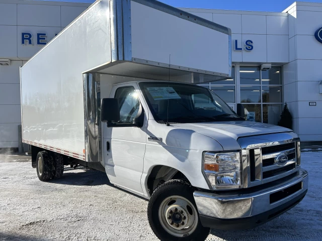 Ford Série E tronqué E-450 DRW WB 2019