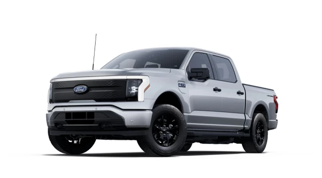 Ford F-150 Lightning XLT 4x4 2024