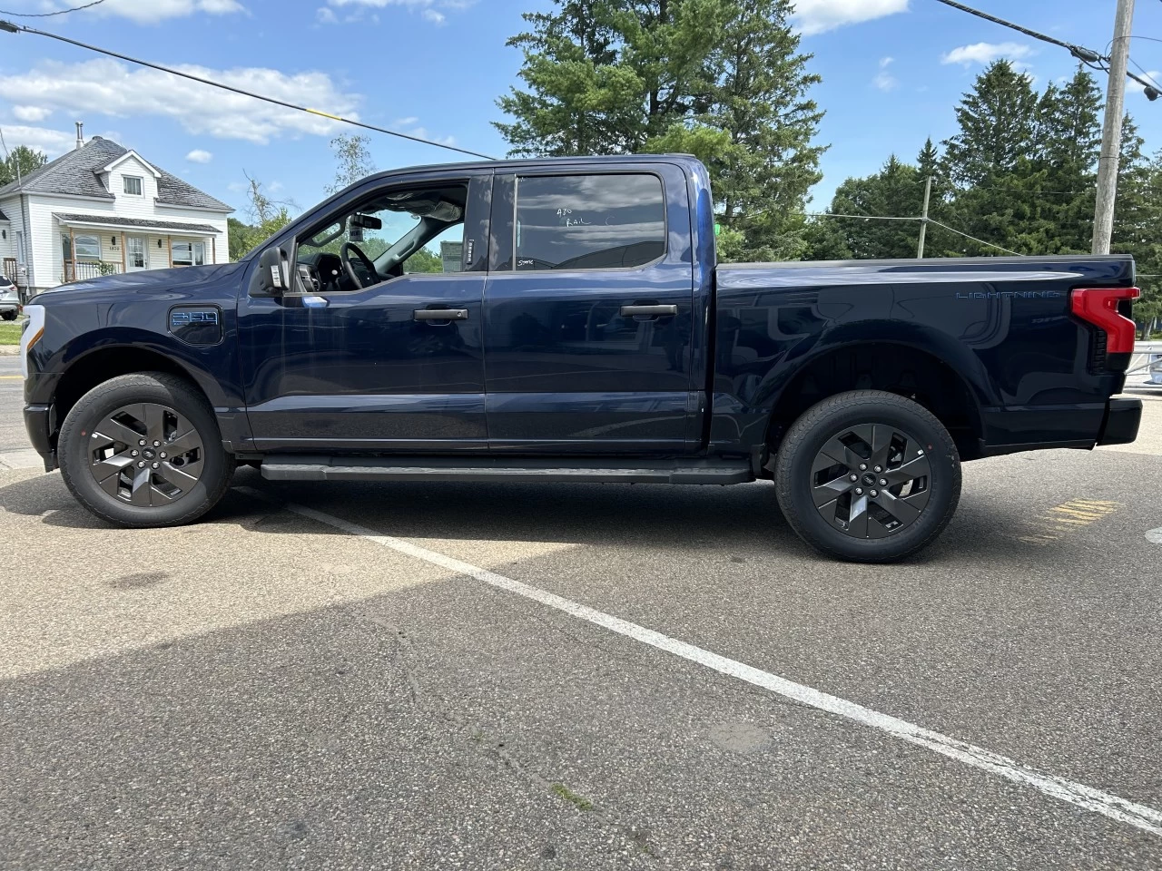 2024 Ford F-150 Lightning XLT Image principale