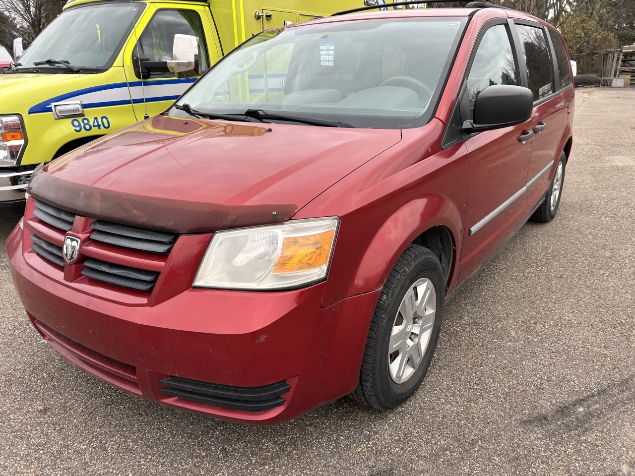 2010 Dodge Grand Caravan SE Main Image