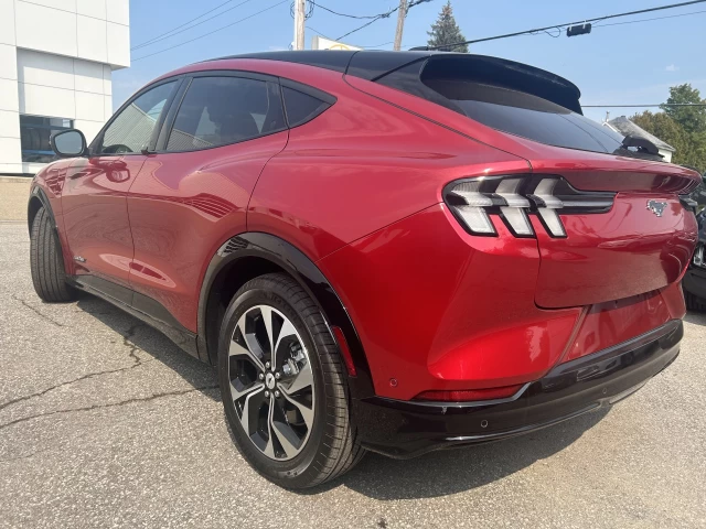 Ford Mustang Mach-E Premium AWD 2023