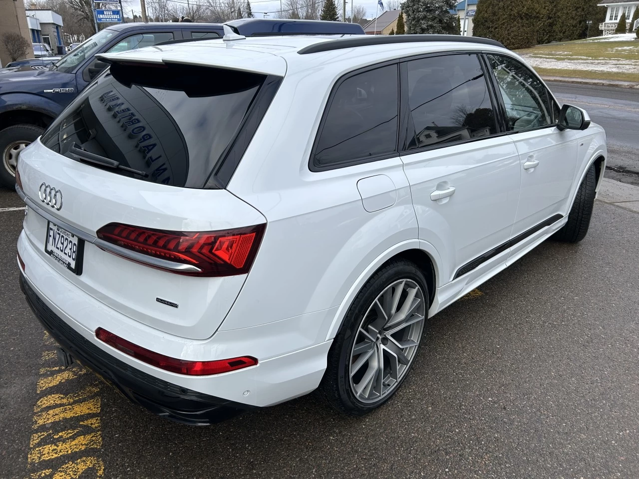 2020 Audi Q7 Technik AWD Main Image