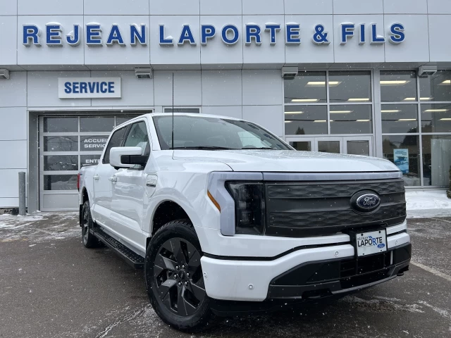 Ford F-150 Lightning Lariat 2023