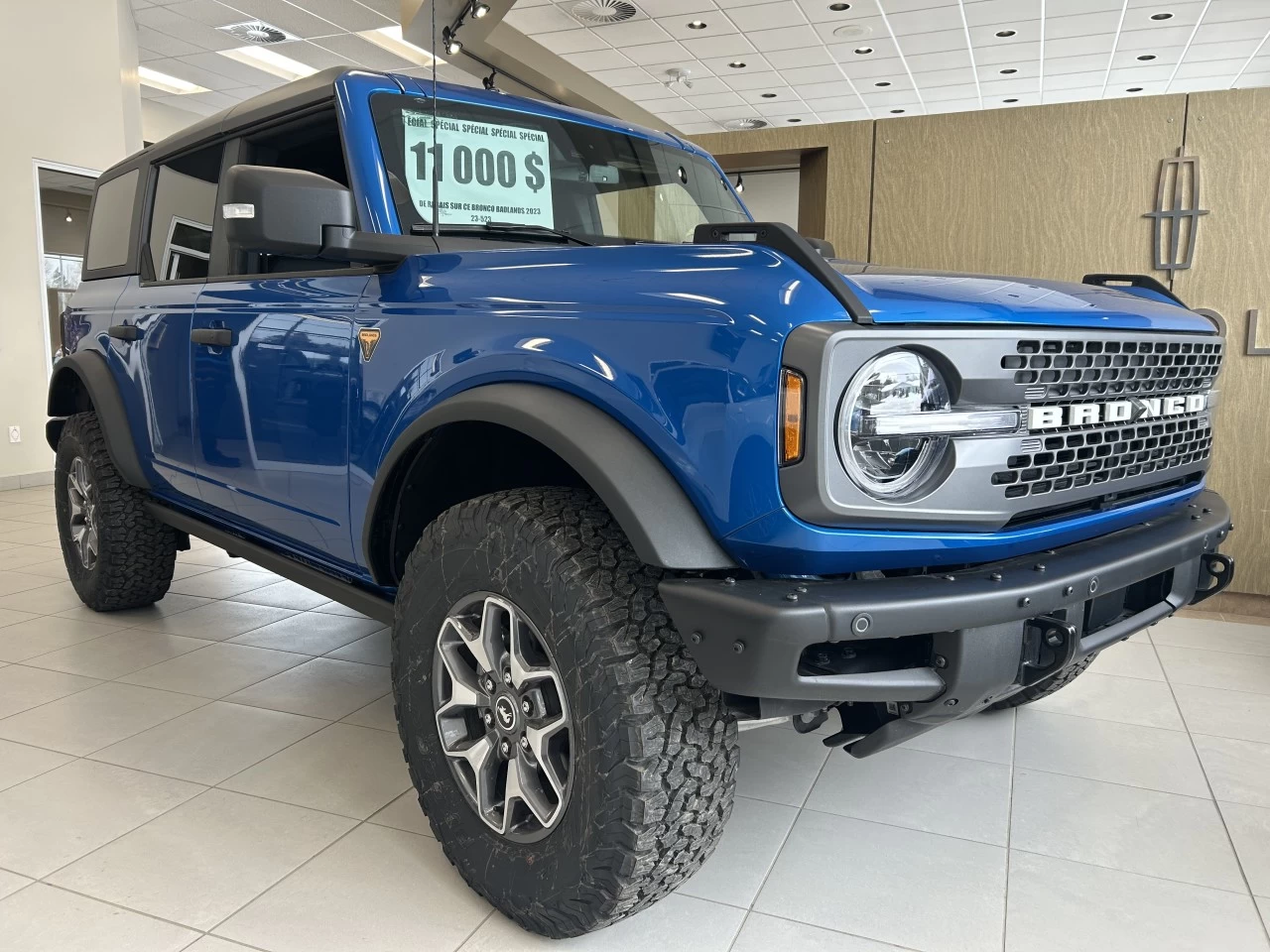 2023 Ford Bronco BADLANDS Image principale