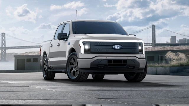 Ford F-150 Lightning XLT 2024