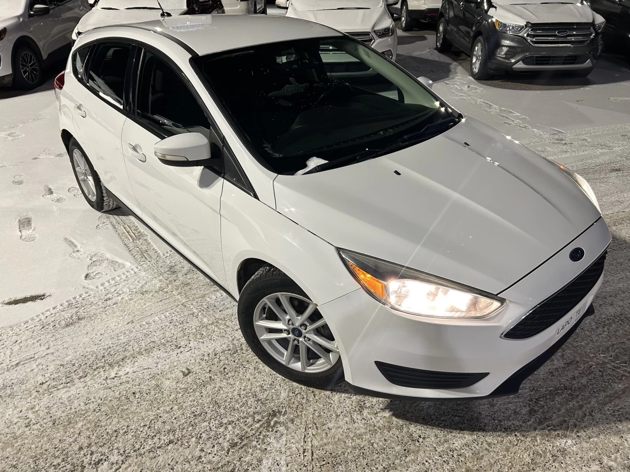 2017 Ford Focus SE Main Image