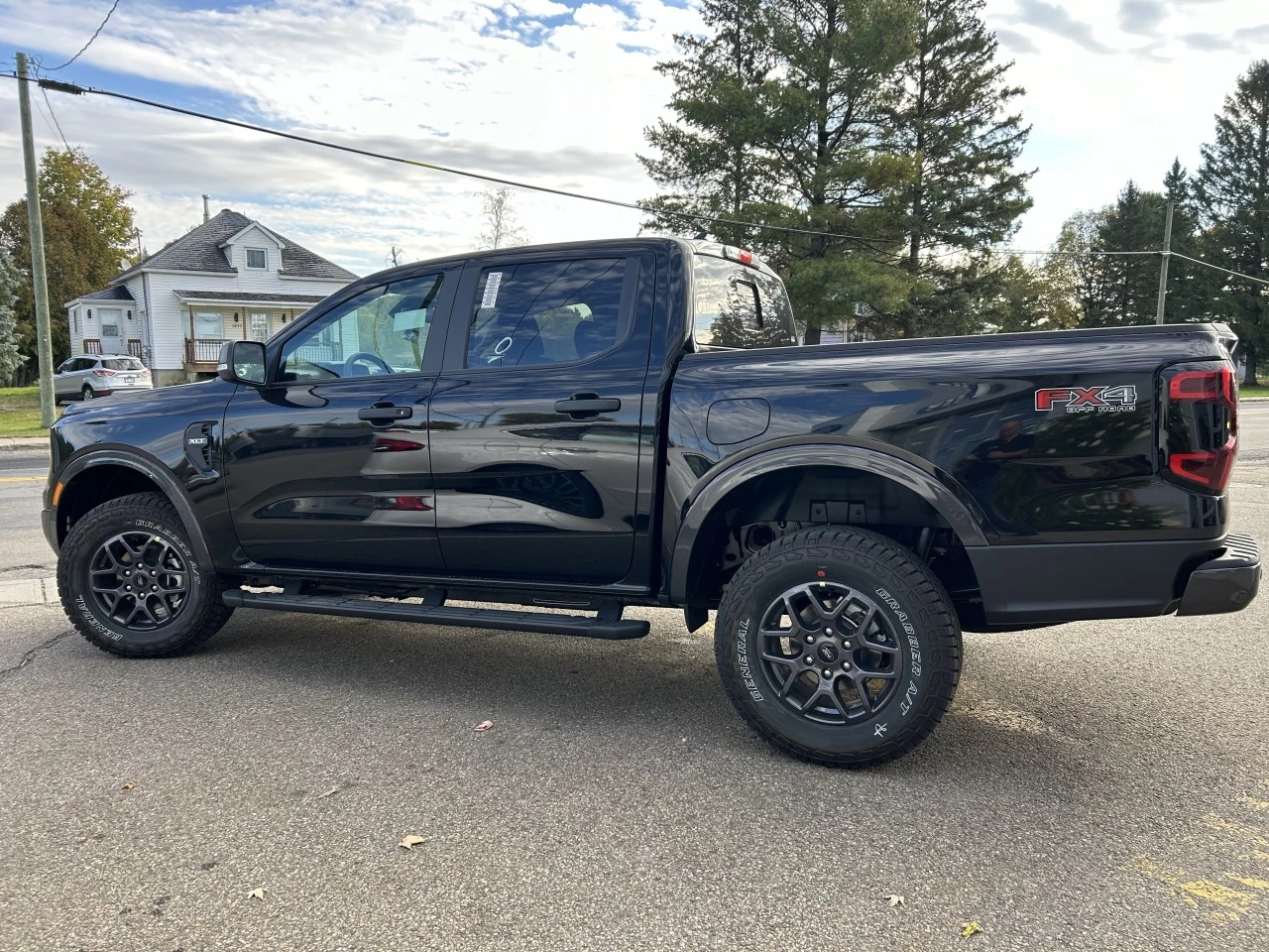 2024 Ford Ranger XLT Main Image