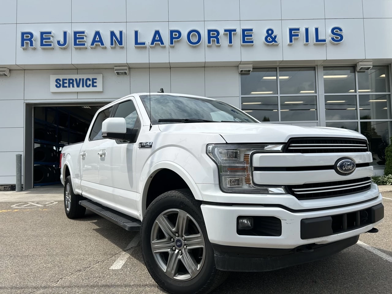 2019 Ford F-150 LARIAT Image principale