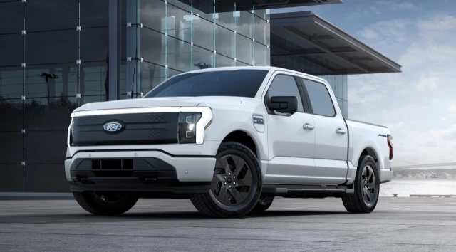 Ford F-150 Lightning FLASH 2024