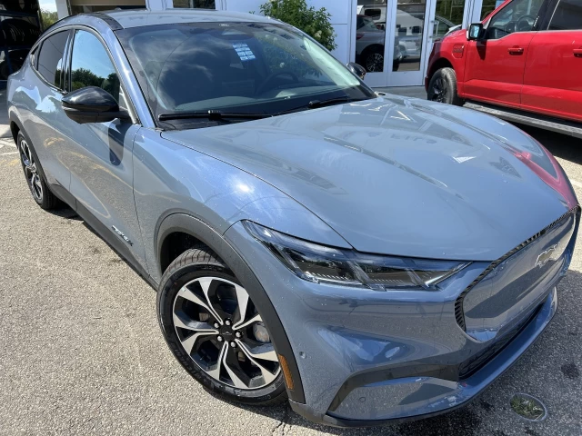 Ford Mustang Mach-E Select AWD 2024