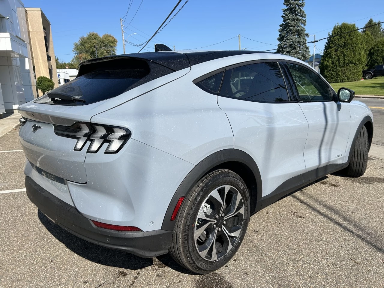 2024 Ford Mustang Mach-E Select AWD https://www.st-norbertford.com/resize/b990ff35b810a3abc0cc817b2ca24889-1