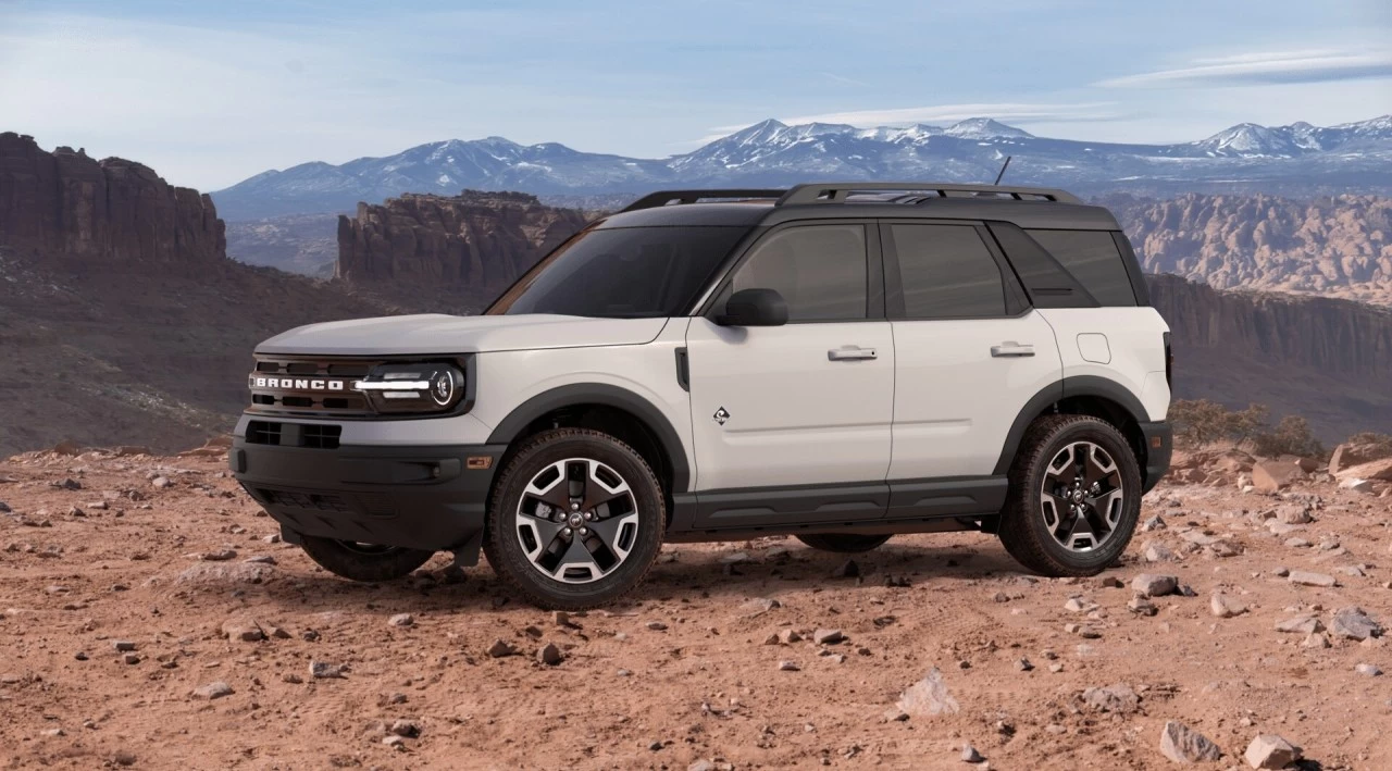 2024 Ford Bronco Sport Outer Banks 4WD Image principale