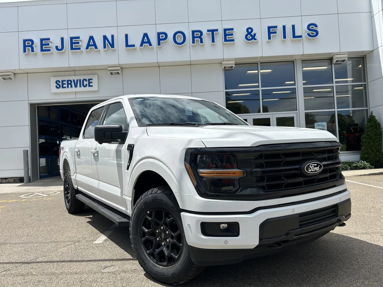 2024 Ford F-150 XLT Image principale