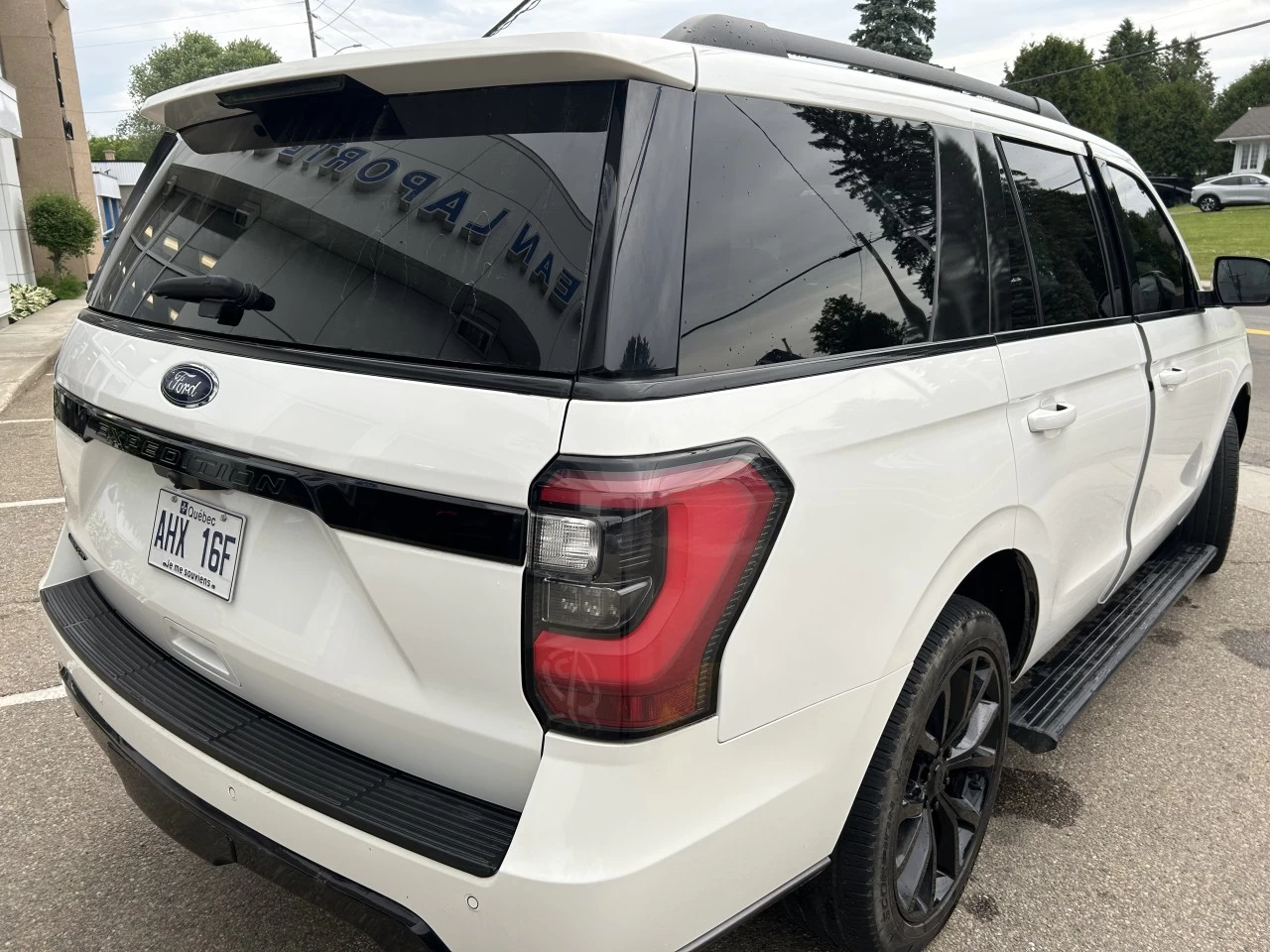 2021 Ford Expedition Limited Main Image