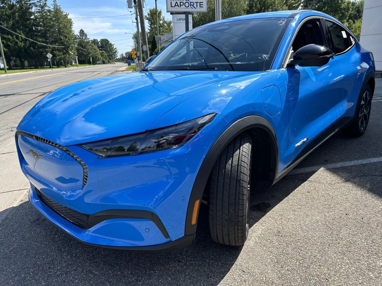 2024 Ford Mustang Mach-E Select AWD https://www.st-norbertford.com/resize/b990ff35b810a3abc0cc817b2ca24889-1