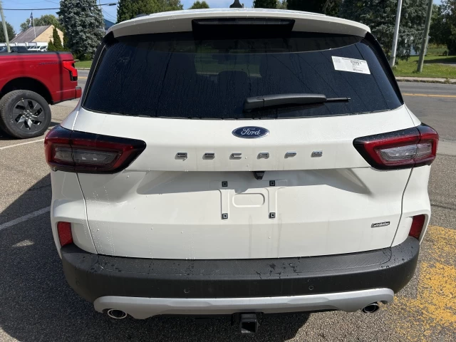 Ford Escape PHEV 2024