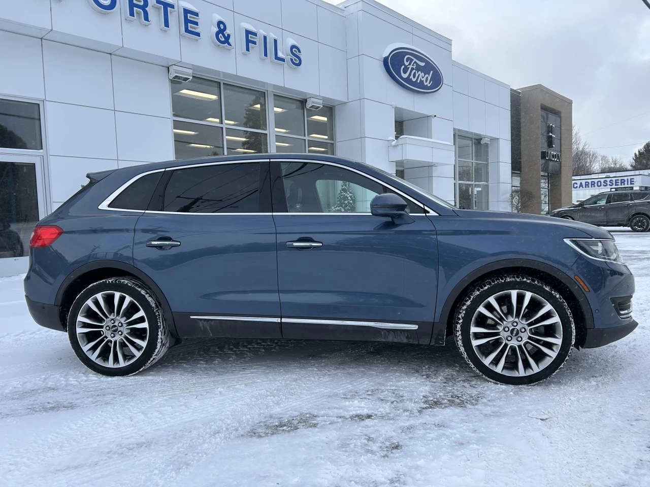 2018 Lincoln MKX Reserve Main Image