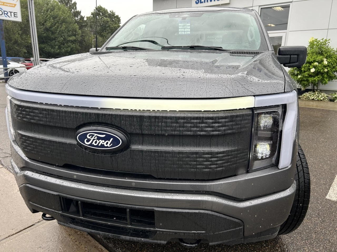 2024 Ford F-150 Lightning XLT 311A https://www.st-norbertford.com/resize/b990ff35b810a3abc0cc817b2ca24889-1