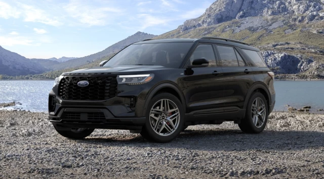 Ford Explorer ST-Line 2025