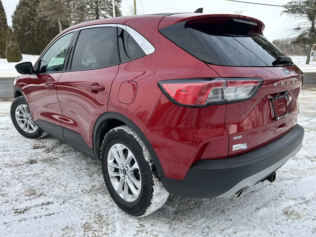 2020 Ford Escape SE Main Image