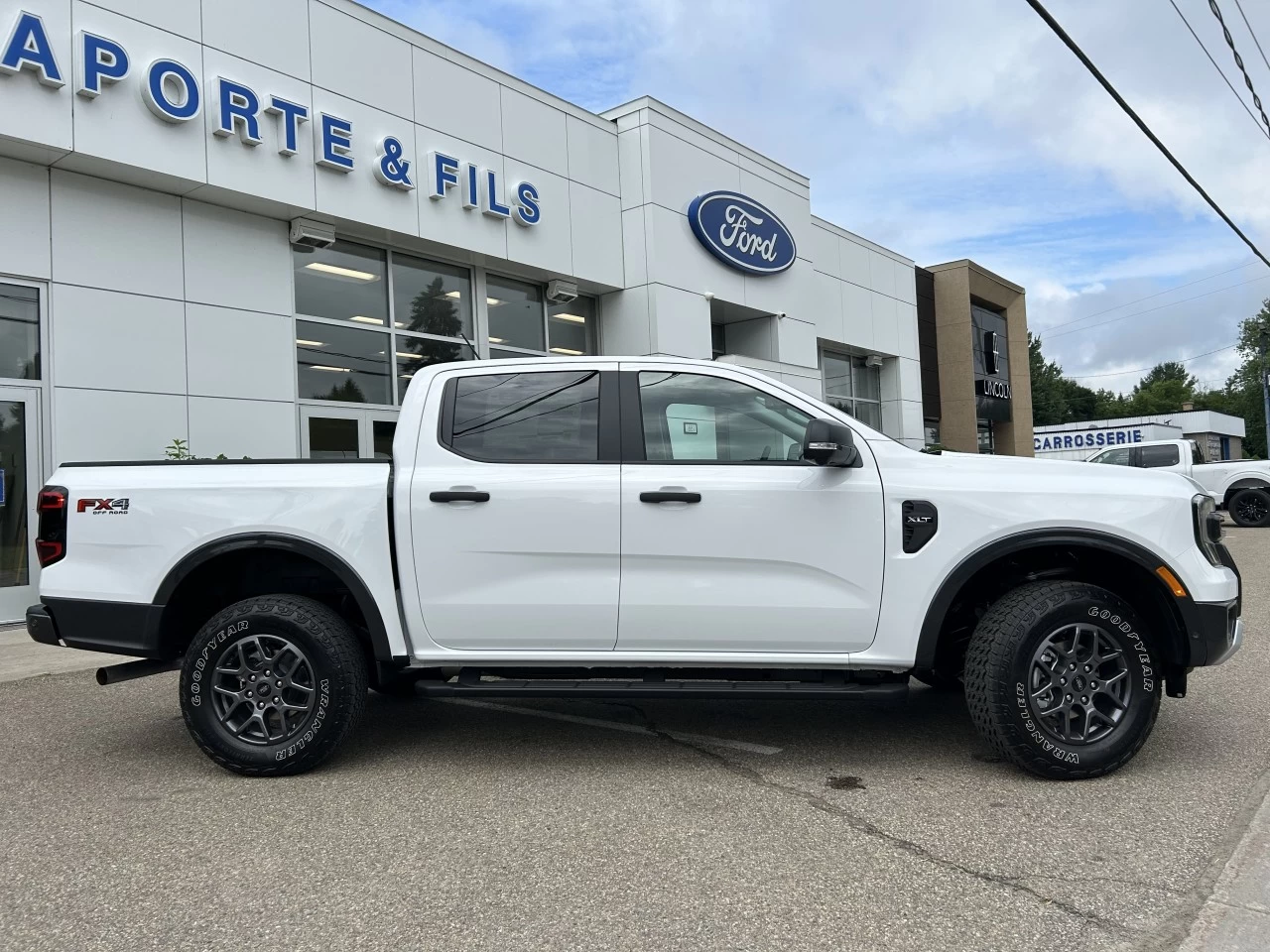 2024 Ford Ranger XLT Main Image