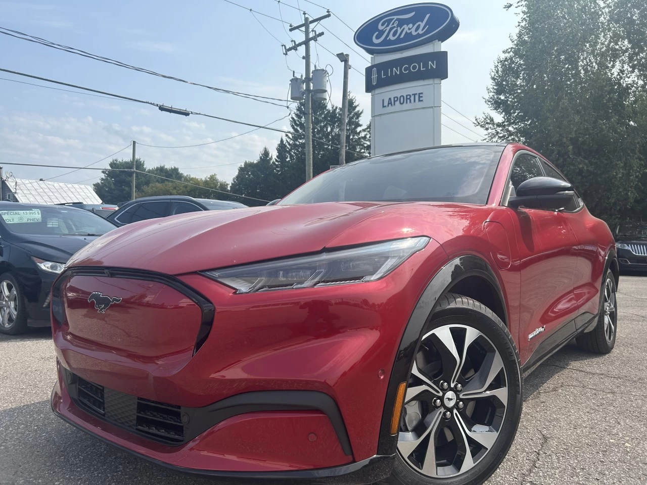 2023 Ford Mustang Mach-E Premium AWD https://www.st-norbertford.com/resize/b990ff35b810a3abc0cc817b2ca24889-1