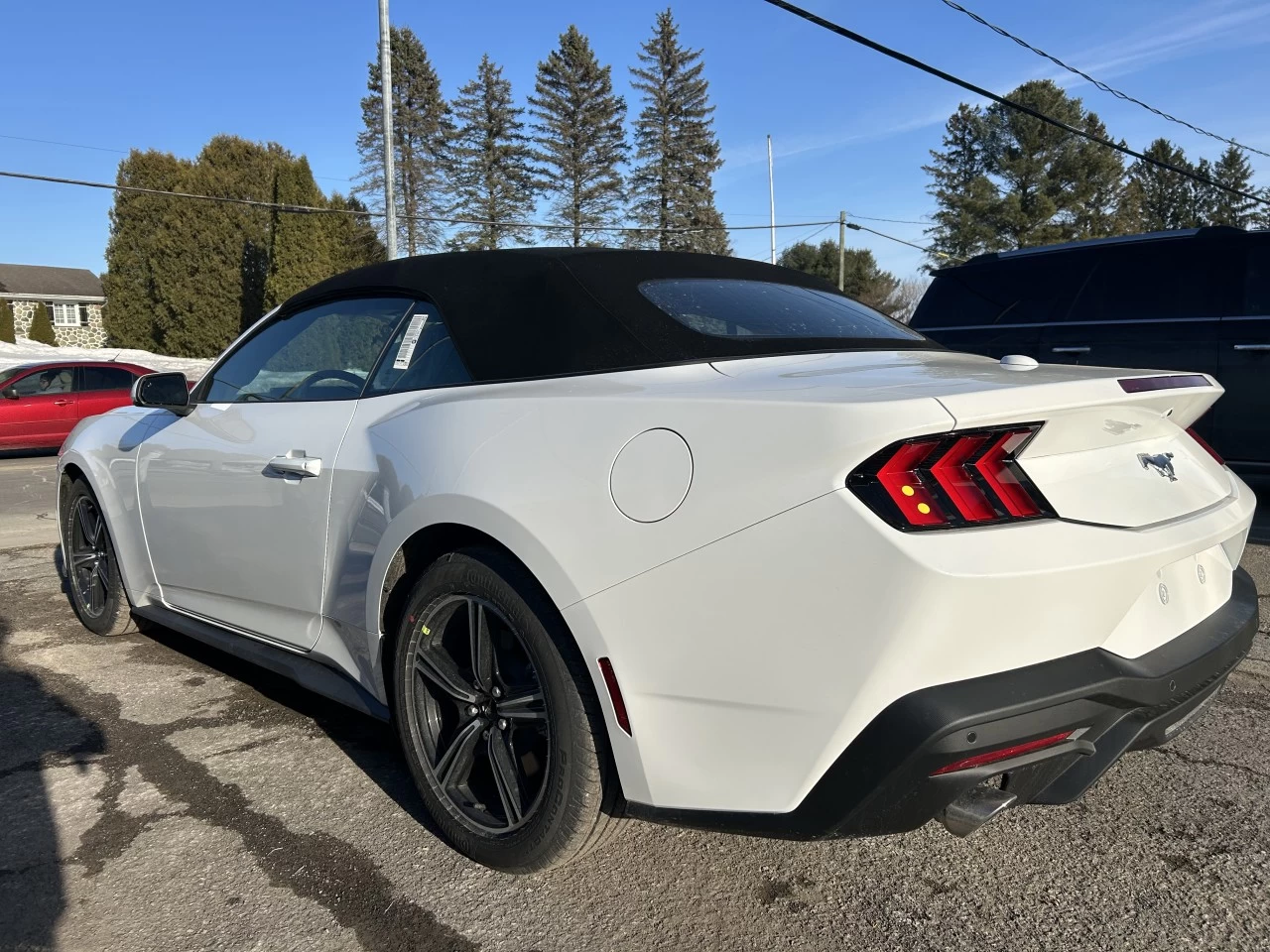 2025 Ford Mustang EcoBoost Image principale