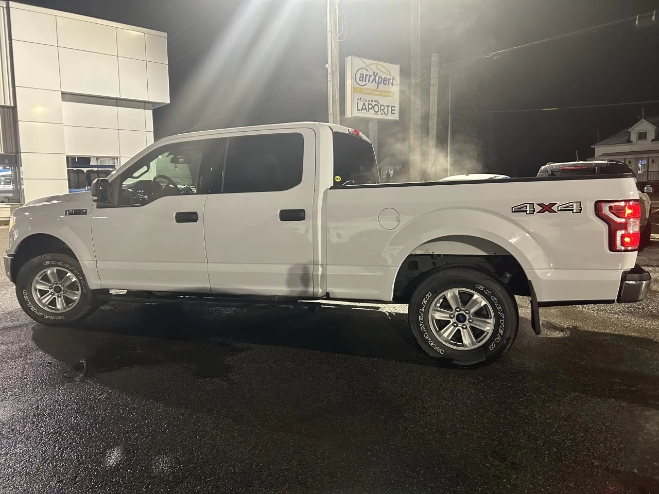 2019 Ford F-150 XLT 4X4 Image principale