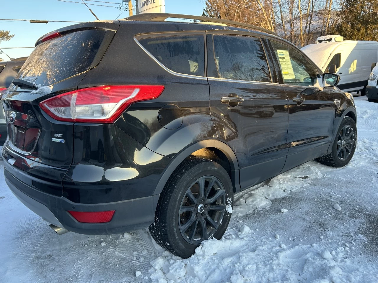 2015 Ford Escape SE Main Image