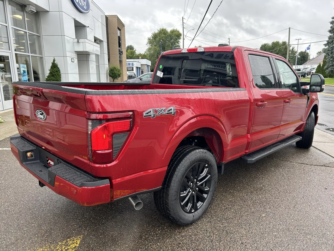 2024 Ford F-150 XLT Main Image