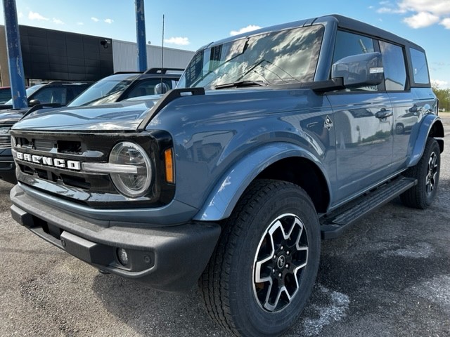 Ford 2023 Bronco OUTER BANKS