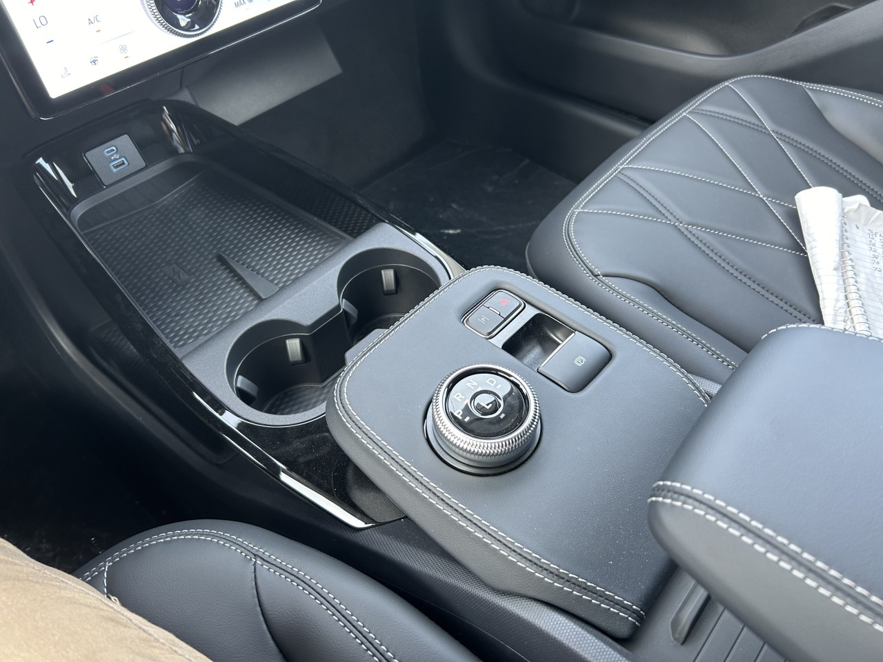 2024 Ford Mustang Mach-E Select AWD Main Image