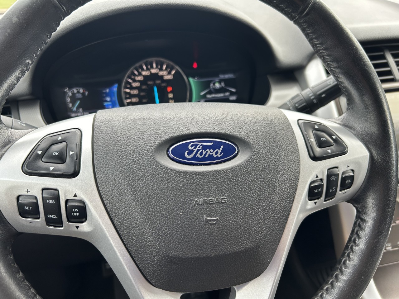 2014 Ford Edge SEL Main Image