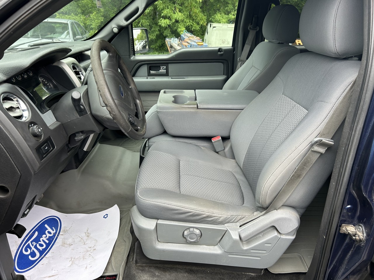 2013 Ford F-150 XLT Main Image