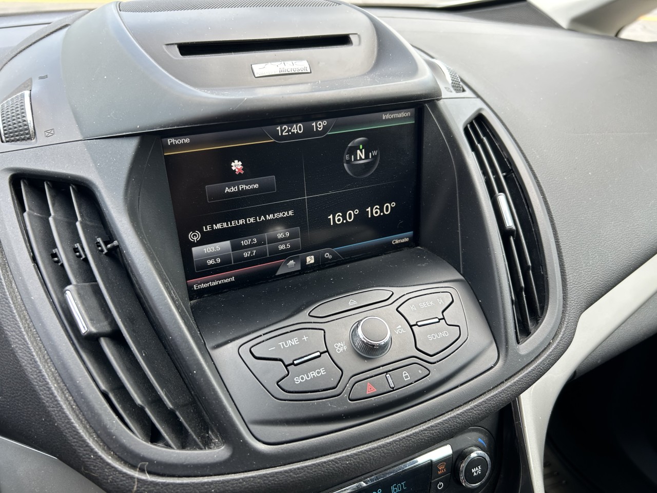 2014 Ford C-Max Énergie SEL Main Image