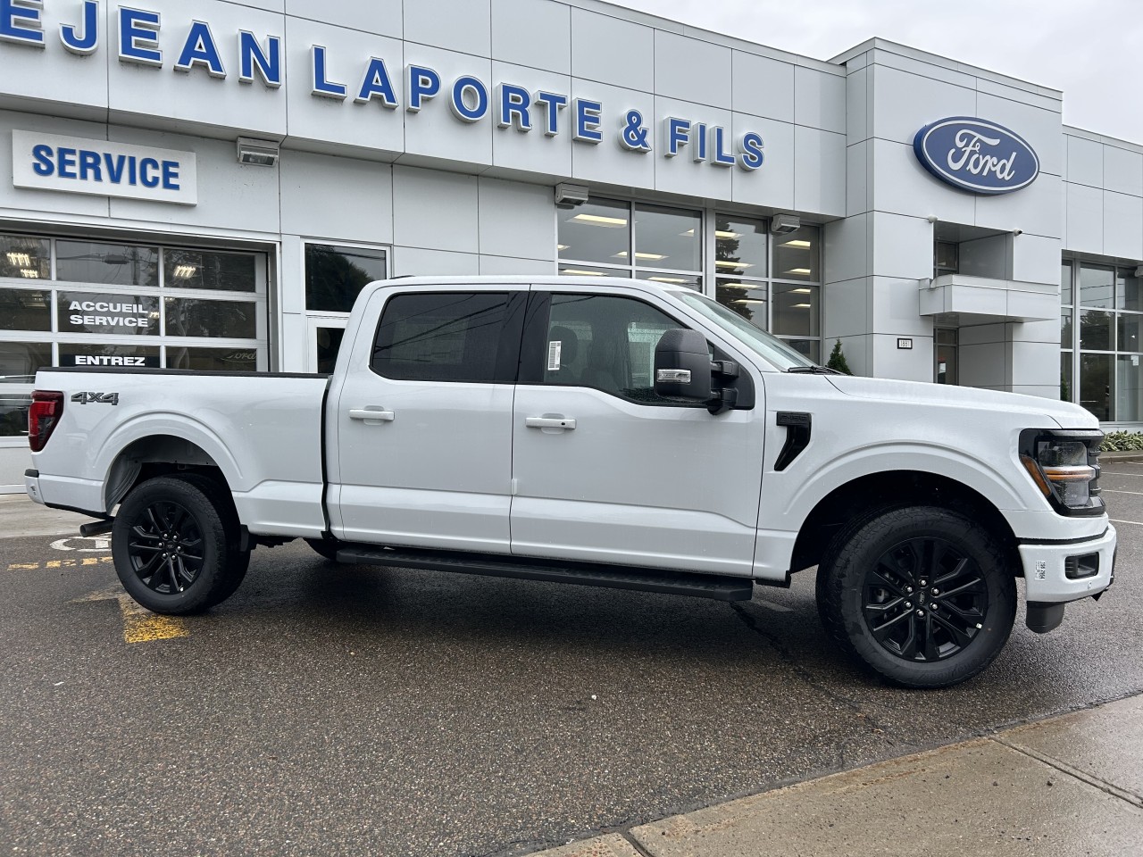 Ford 2024 F-150 XLT CREWCAB