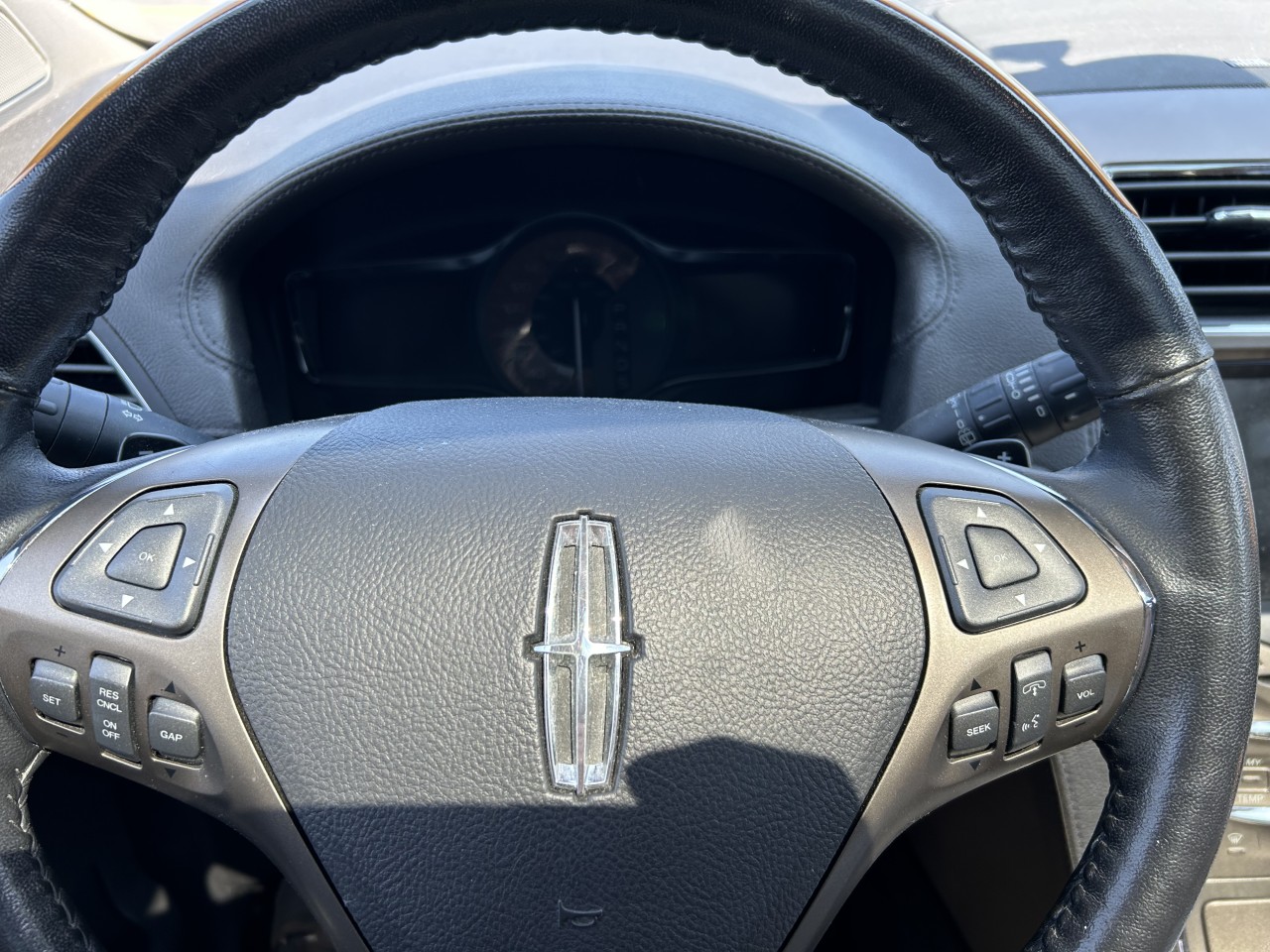 2013 Lincoln MKX AWD 4dr Main Image