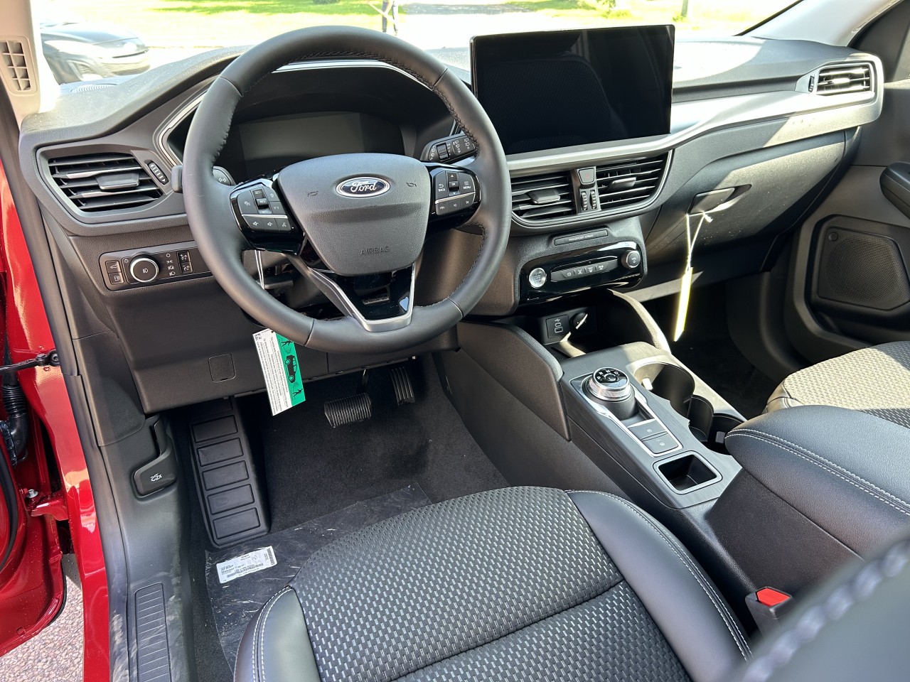 2024 Ford Escape PHEV Main Image