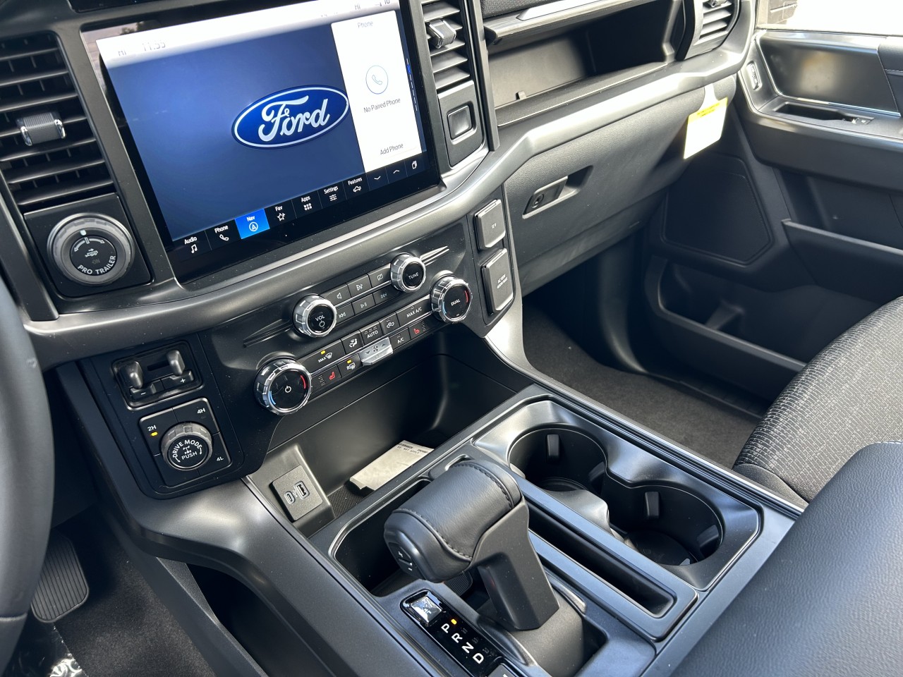 2024 Ford F-150 XLT Main Image