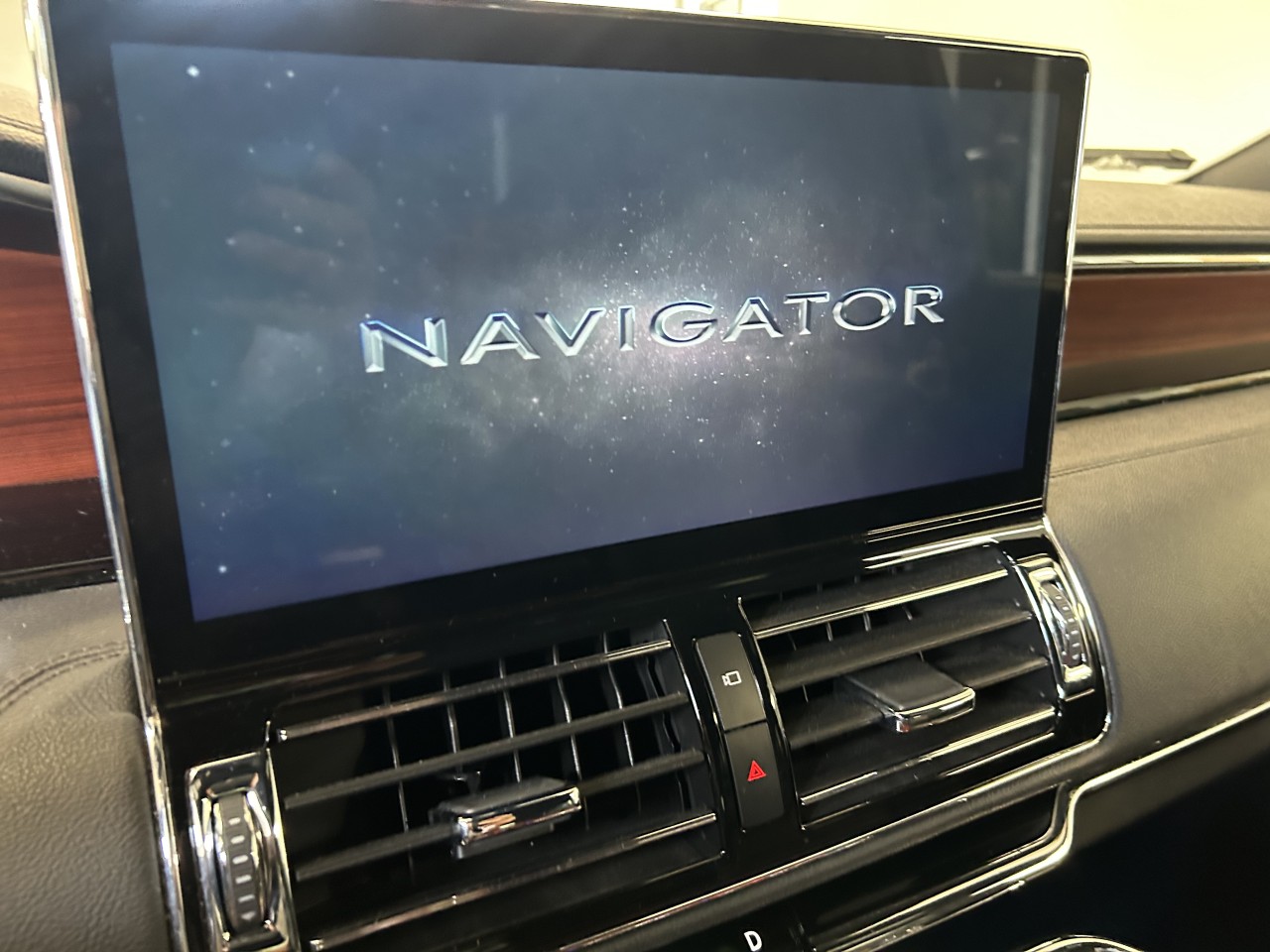 2022 Lincoln Navigator L Reserve Main Image