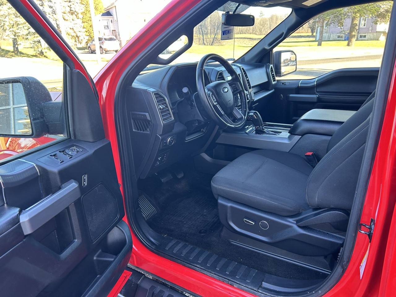 2018 Ford F-150 XLT Main Image