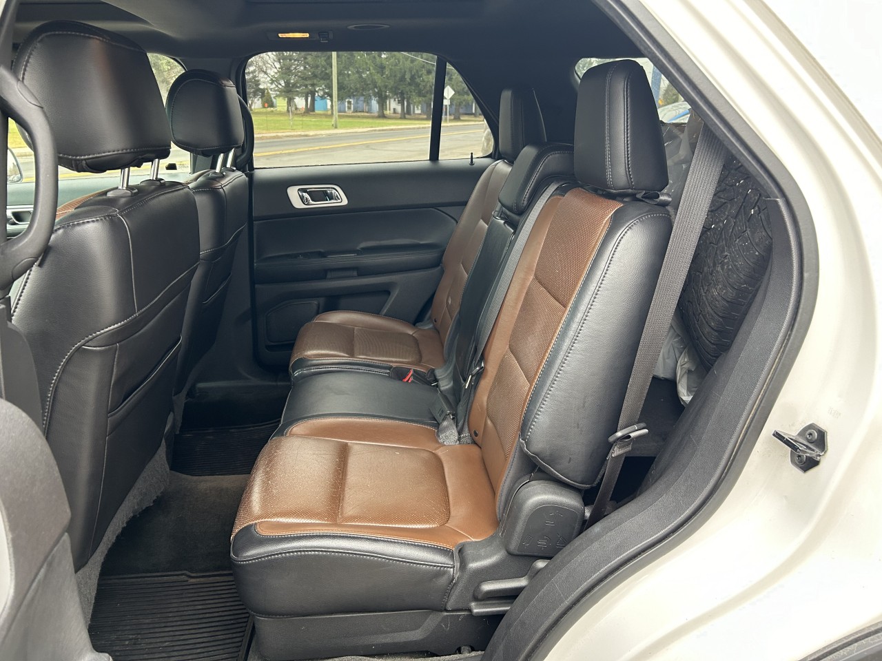 2011 Ford Explorer Limited Main Image