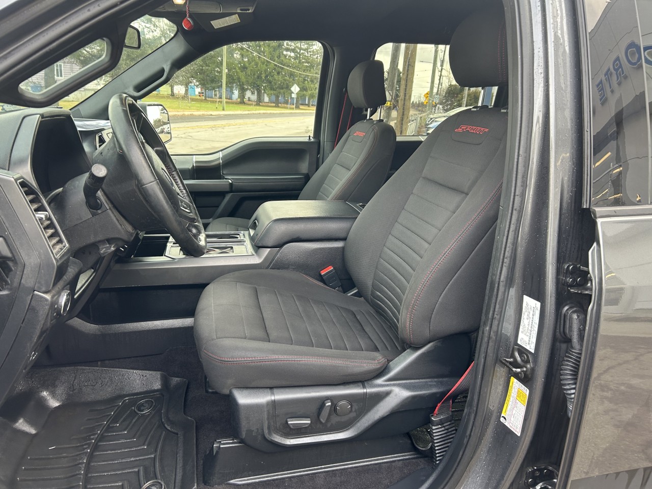 2019 Ford F-150 XLT Edition SpÉcial Main Image